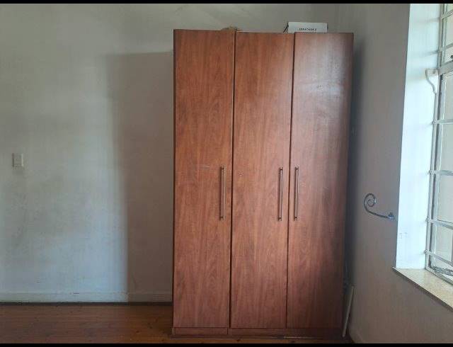 3 BEDROOM HOUSE FOR SALE IN KENSINGTON